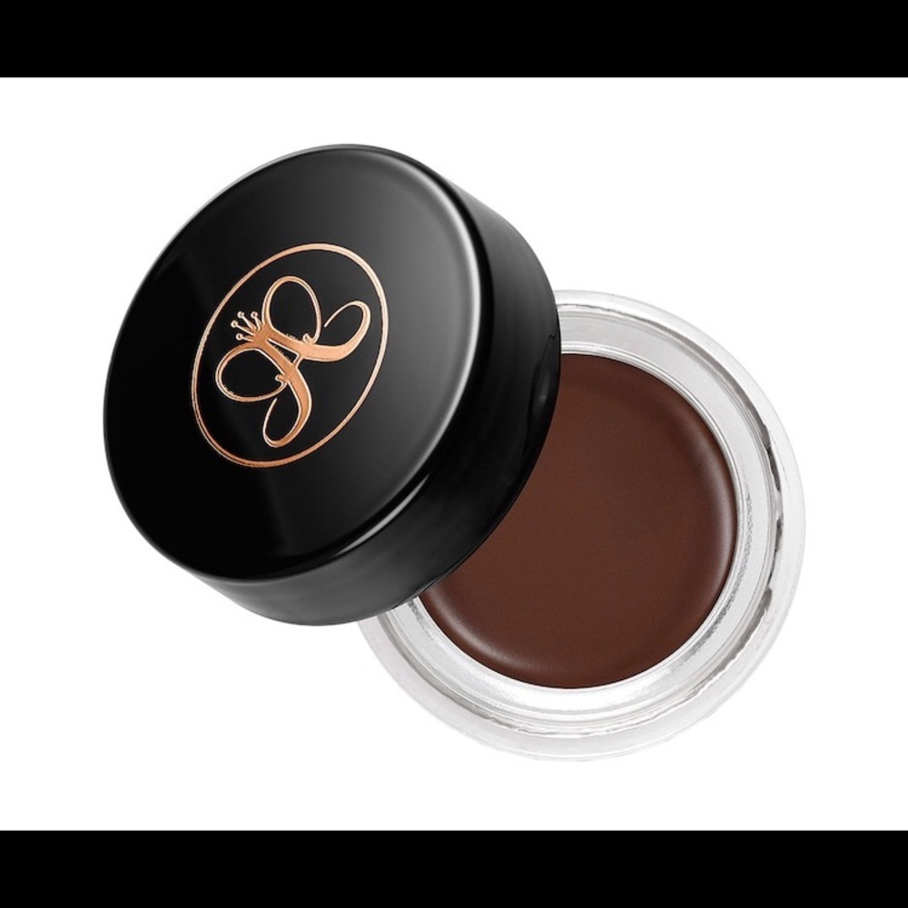 Anastasia Beverly Hills dip brow